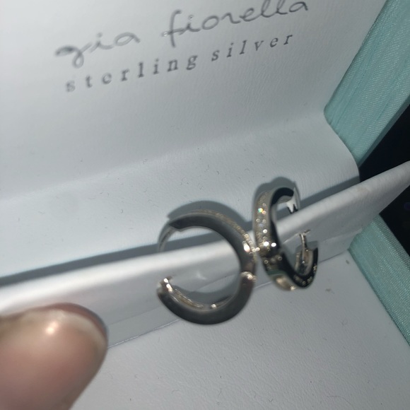 Sterling silver earrings - Picture 6 of 7